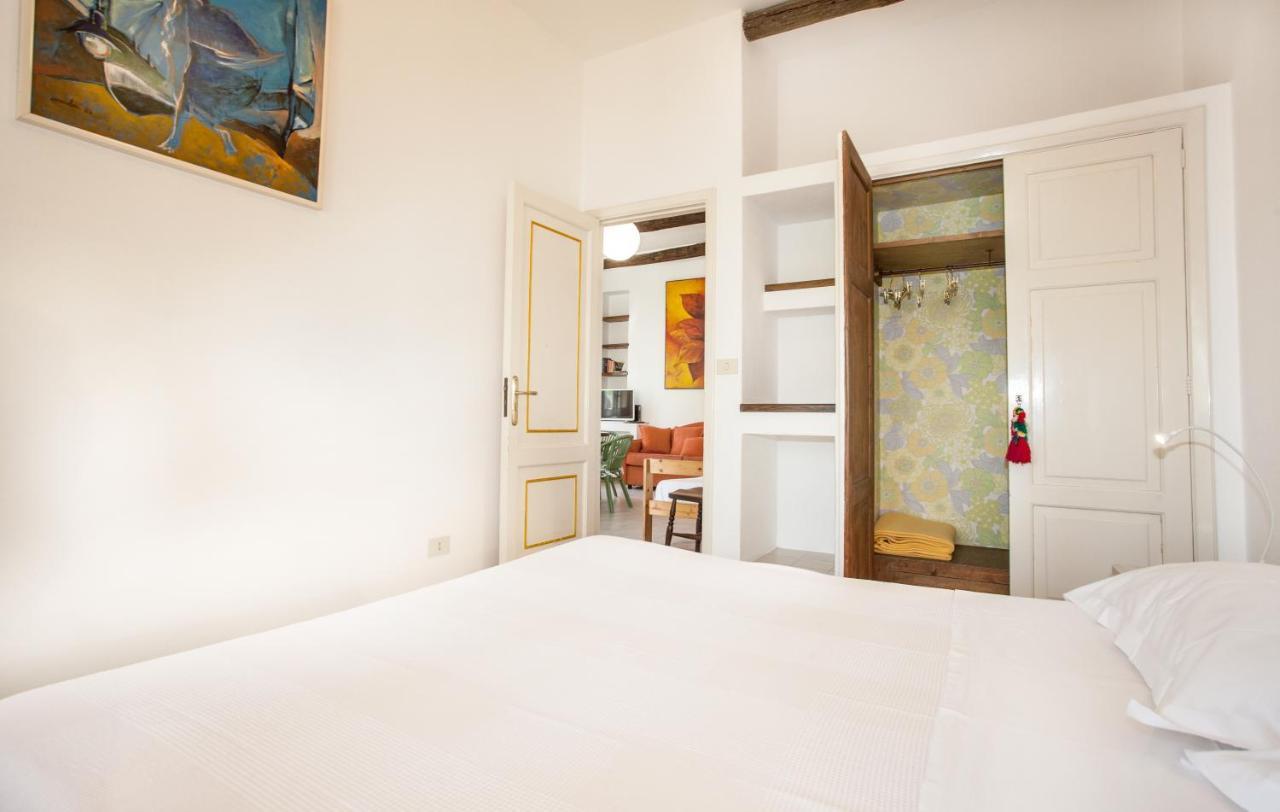 Two-Bedroom House with Garden,1128891321:JPEG