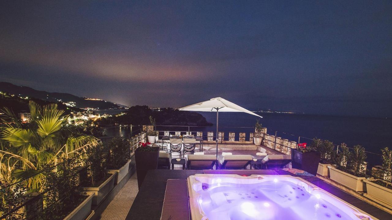 Villa con 3 Camere da Letto
