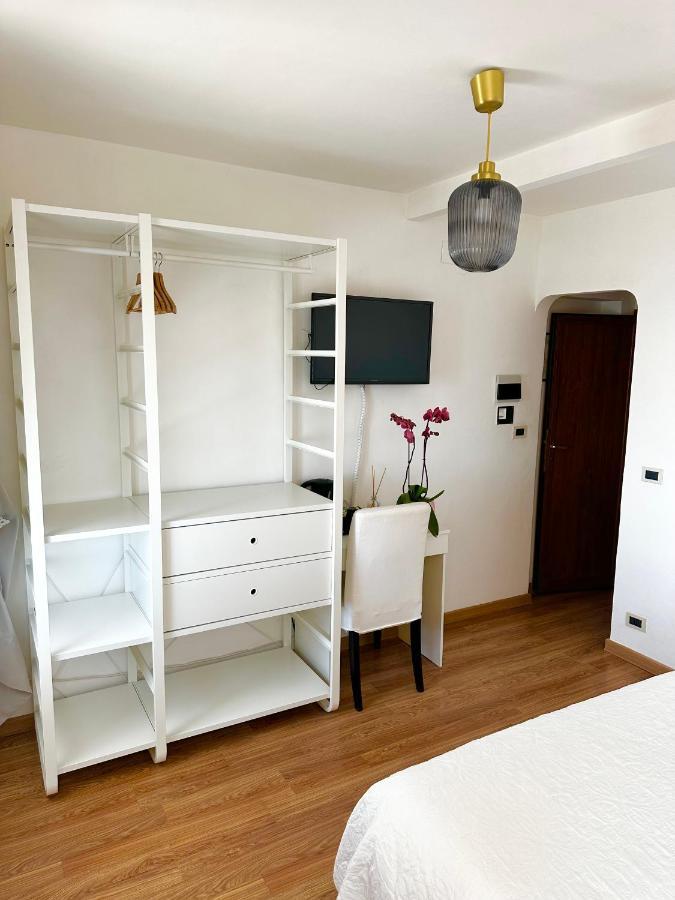 Superior Double or Twin Room Mountain Sea View