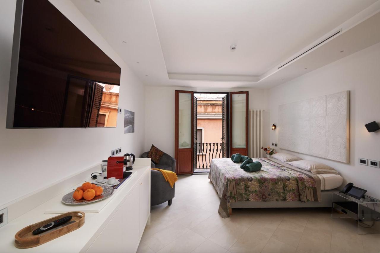 Deluxe Room,1466049551:JPEG