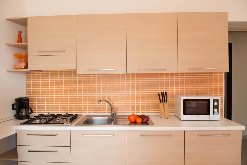 Apartamento de 2 dormitorios con balcón y vistas al mar