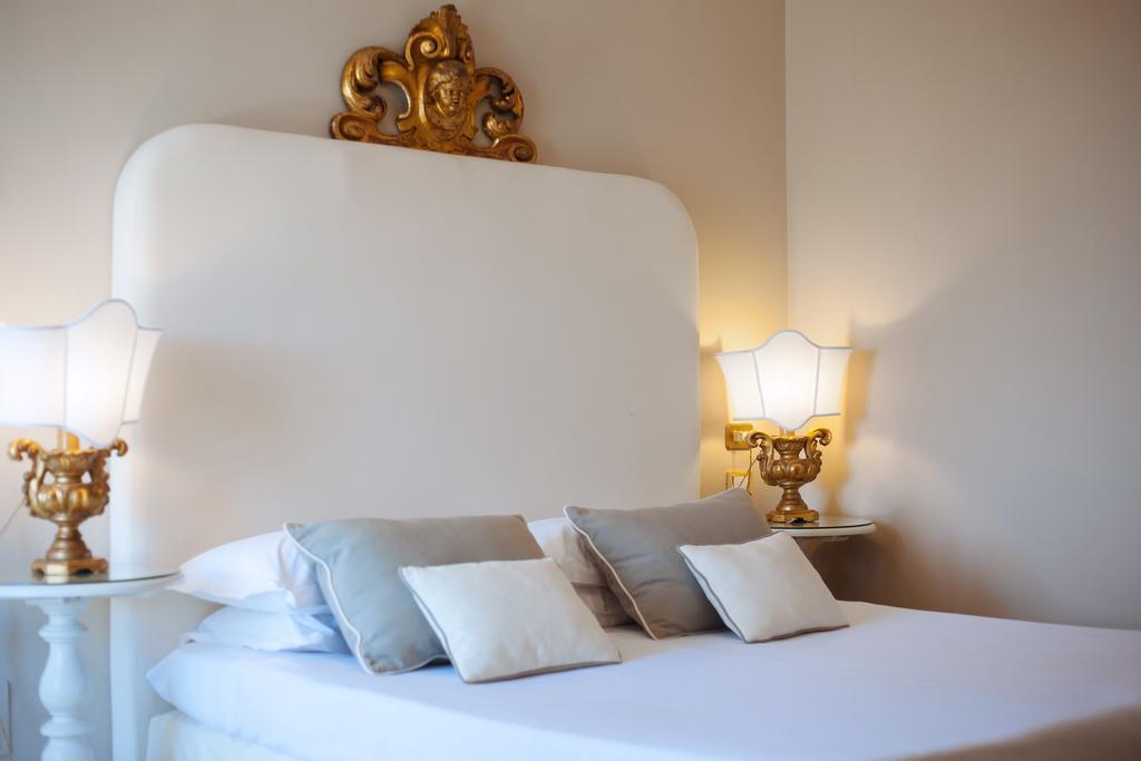 Junior Suite,263380117:JPEG