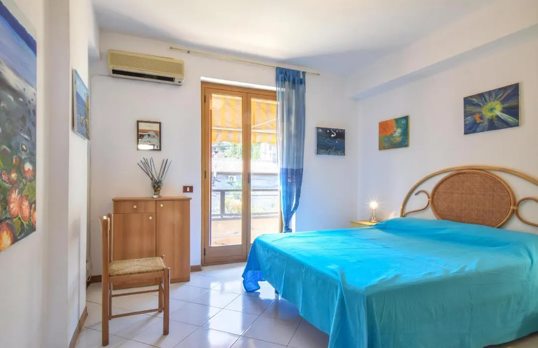 Nice Apartment In Taormina With 1 Bedrooms-1