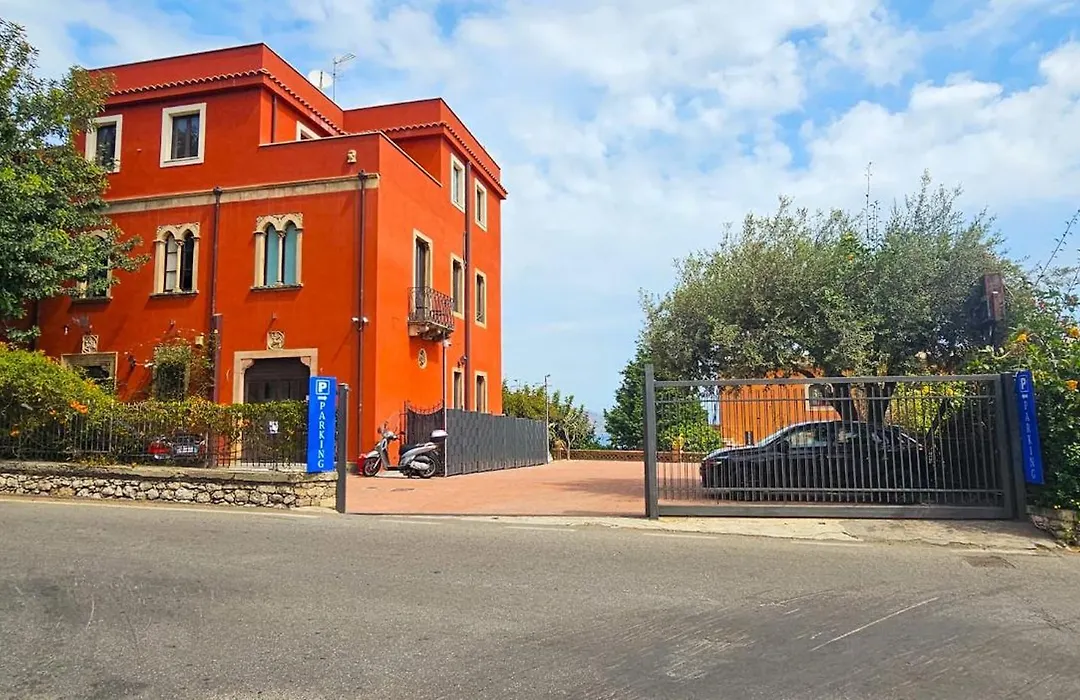 Villa Astoria-1