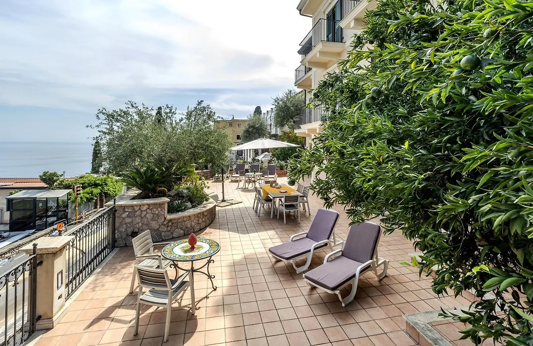 Villa Maremonti-1