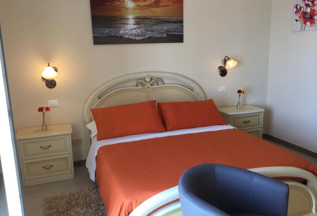 Holiday Rentals Taormina-1