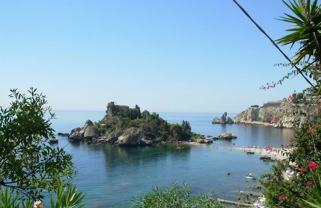 Taormina Castle And Sea View-1