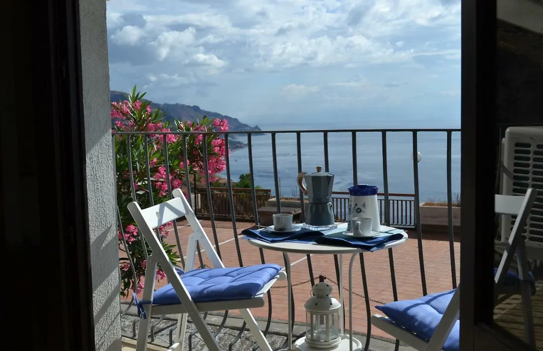 Charming Place 2 Taormina-1
