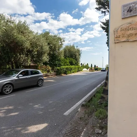 Beautiful Apartment In The Centre Of Taormina-2