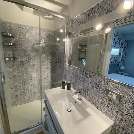 Domus Gaudens Luxury Apartment-2