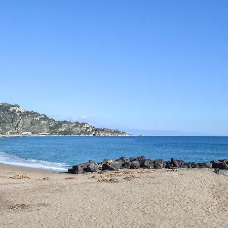 Nice Apartment In Taormina With 1 Bedrooms-3