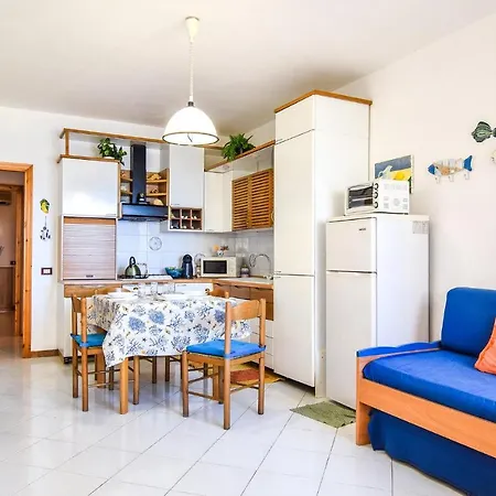 Nice Apartment In Taormina With 1 Bedrooms-2