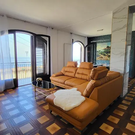 I Due Grifoni Luxury Apartment & Spa-3