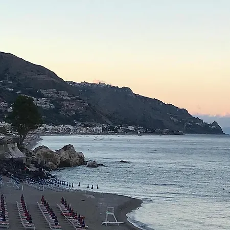 Taormina Sul Mare Casa Mediterranea Isola Bella-3