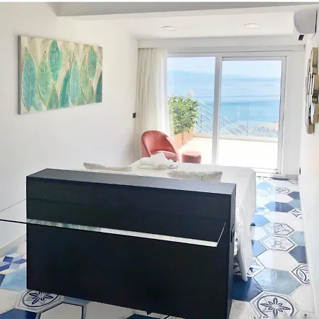 Suite Apartments Branco - Infinity Pool & Sea View-3
