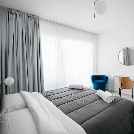 Taormina Art Apartment By Taormina Holidays-2