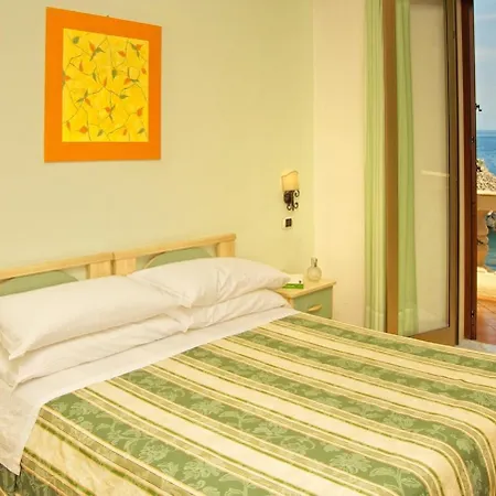 Jonic Hotel Mazzaro-3
