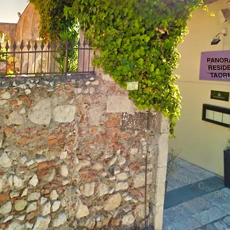 Panoramic Residence Taormina Seaview Apartment Pool-2