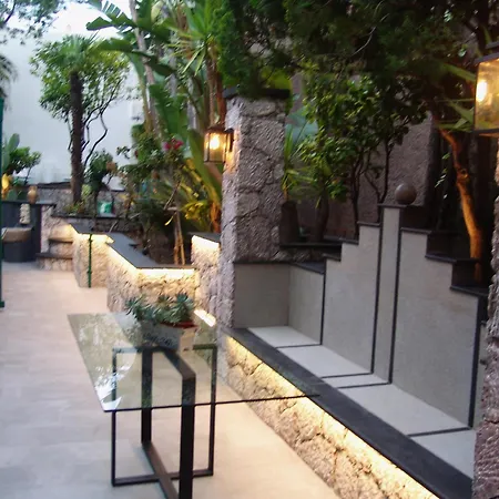 Villa Centaurea Apartment With Private Parking-2
