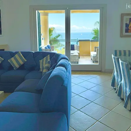 Panoramic Residence Taormina Seaview Apartment Pool-3