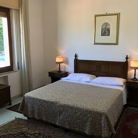Hotel Mediterranee-3
