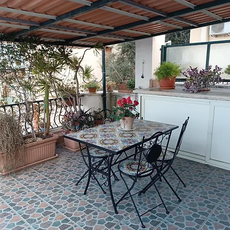 Il Normanno, Appartamento Con Panorama Mozzafiato-3