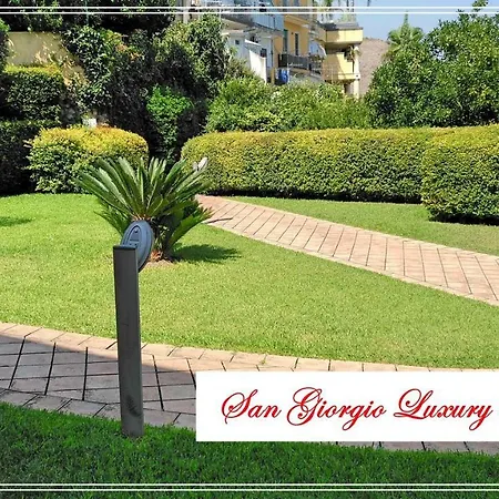 San Giorgio Luxury Apartment Taormina-Panoramic Pool & Parking Space-2