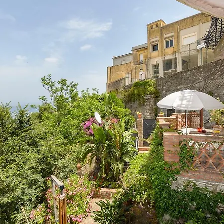 La Finestra Di Taormina-3
