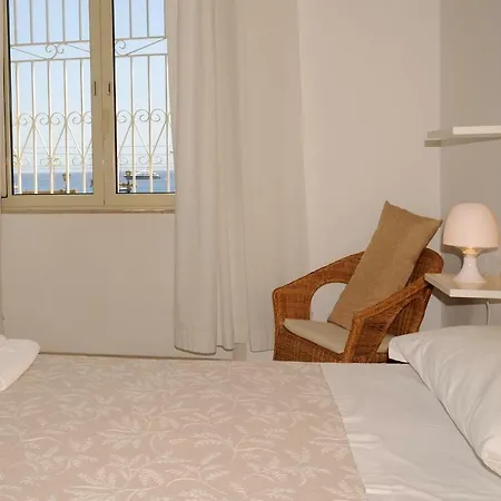 B&B Agon-3