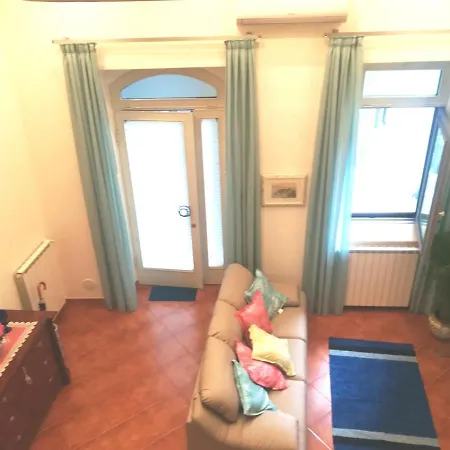 Luxury Apartment Carmen N 2 Centro Storico Di Taormina-3