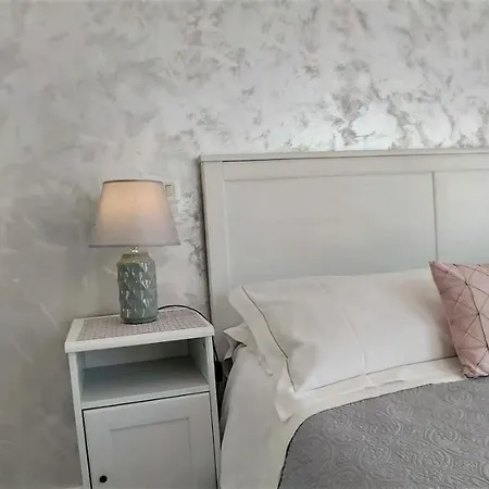 La Petite Maison-2