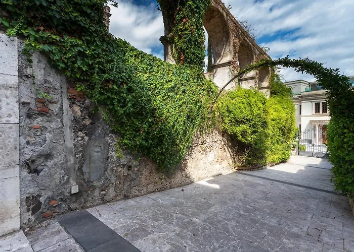Beautiful Apartment In The Centre Of Taormine acceptant les animaux