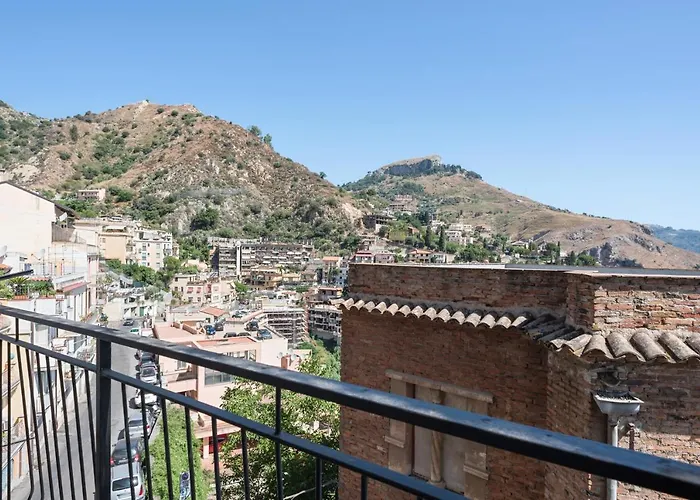 Huisdiervriedelijke Guesthost - Cozy Apartment Near The Historic Center Taormina