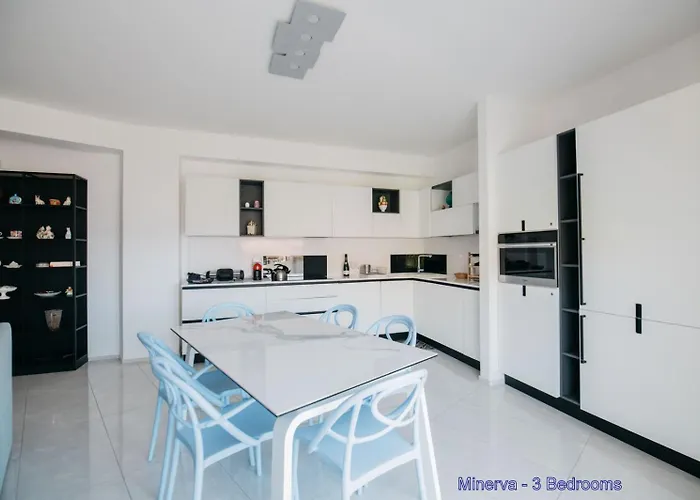 Minerva Apartment Azuria & Tulipan Apartment By Taormina Holidays